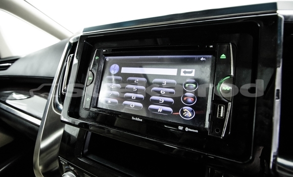 ซื้อ รถมือสอง Toyota Alphard เงิน รถยนต์ ใน %{เมือง} ใน กรุงเทพมหานคร ซื้อ รถมือสอง Toyota Alphard เงิน รถยนต์ ใน %{เมือง} ใน กรุงเทพมหานคร