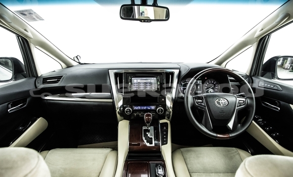 ซื้อ รถมือสอง Toyota Alphard เงิน รถยนต์ ใน %{เมือง} ใน กรุงเทพมหานคร ซื้อ รถมือสอง Toyota Alphard เงิน รถยนต์ ใน %{เมือง} ใน กรุงเทพมหานคร