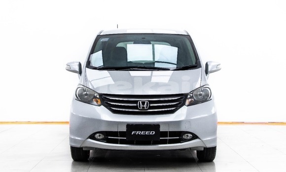 Buy Used Honda Freed Silver Car in Bangkok in Bangkok