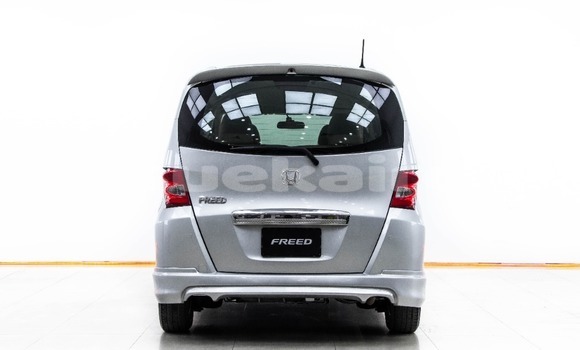 Buy Used Honda Freed Silver Car in Bangkok in Bangkok Buy Used Honda Freed Silver Car in Bangkok in Bangkok