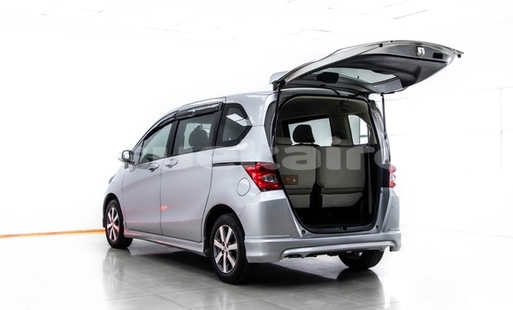 Buy Used Honda Freed Silver Car in Bangkok in Bangkok Buy Used Honda Freed Silver Car in Bangkok in Bangkok