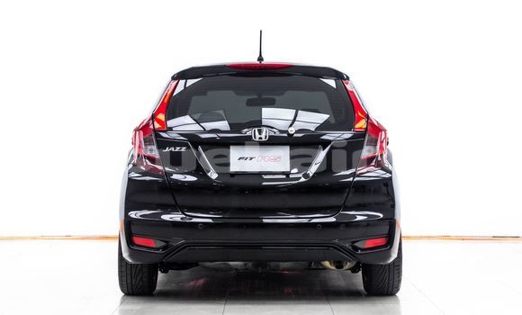 ซื้อ รถมือสอง Honda Jazz สีดำ รถยนต์ ใน %{เมือง} ใน กรุงเทพมหานคร ซื้อ รถมือสอง Honda Jazz สีดำ รถยนต์ ใน %{เมือง} ใน กรุงเทพมหานคร