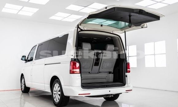 ซื้อ รถมือสอง Volkswagen Caravelle ขาว รถยนต์ ใน %{เมือง} ใน กรุงเทพมหานคร ซื้อ รถมือสอง Volkswagen Caravelle ขาว รถยนต์ ใน %{เมือง} ใน กรุงเทพมหานคร