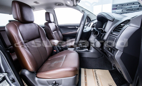 Buy Used Isuzu D-Max Black Car in Bangkok in Bangkok Buy Used Isuzu D-Max Black Car in Bangkok in Bangkok