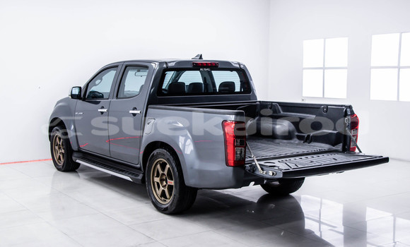 Buy Used Isuzu D-Max Black Car in Bangkok in Bangkok Buy Used Isuzu D-Max Black Car in Bangkok in Bangkok