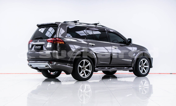 Buy Used Mitsubishi Pajero Sport Brown Car in Bangkok in Bangkok Buy Used Mitsubishi Pajero Sport Brown Car in Bangkok in Bangkok