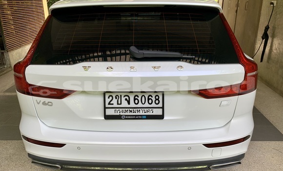 Buy Used Volvo V60 White Car in Chiang Mai in Chiang Mai Buy Used Volvo V60 White Car in Chiang Mai in Chiang Mai