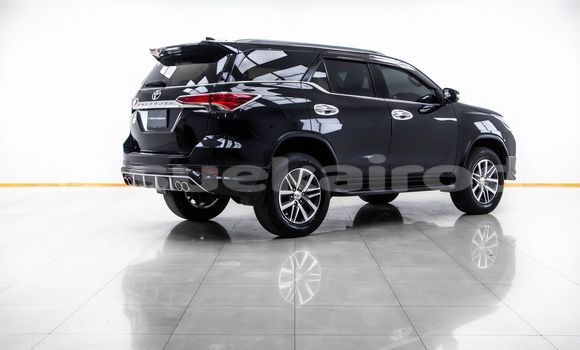 ซื้อ รถมือสอง Toyota Fortuner สีดำ รถยนต์ ใน %{เมือง} ใน กรุงเทพมหานคร ซื้อ รถมือสอง Toyota Fortuner สีดำ รถยนต์ ใน %{เมือง} ใน กรุงเทพมหานคร