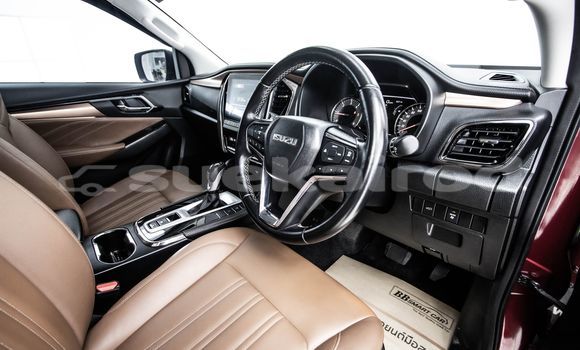 ซื้อ รถมือสอง Isuzu MU-X สีแดง รถยนต์ ใน %{เมือง} ใน กรุงเทพมหานคร ซื้อ รถมือสอง Isuzu MU-X สีแดง รถยนต์ ใน %{เมือง} ใน กรุงเทพมหานคร