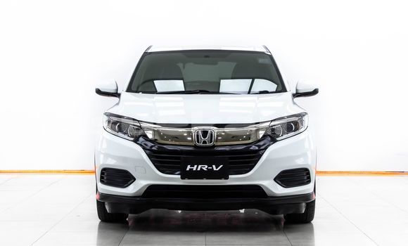 Buy Used Honda HR-V White Car in Bangkok in Bangkok Buy Used Honda HR-V White Car in Bangkok in Bangkok