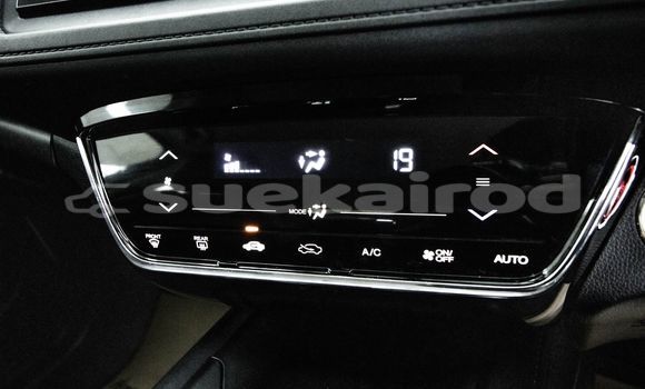 Buy Used Honda HR-V White Car in Bangkok in Bangkok Buy Used Honda HR-V White Car in Bangkok in Bangkok