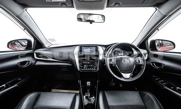 ซื้อ รถมือสอง Toyota Yaris สีแดง รถยนต์ ใน %{เมือง} ใน กรุงเทพมหานคร ซื้อ รถมือสอง Toyota Yaris สีแดง รถยนต์ ใน %{เมือง} ใน กรุงเทพมหานคร