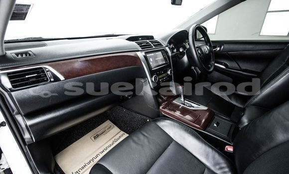 ซื้อ รถมือสอง Toyota Camry ขาว รถยนต์ ใน %{เมือง} ใน กรุงเทพมหานคร ซื้อ รถมือสอง Toyota Camry ขาว รถยนต์ ใน %{เมือง} ใน กรุงเทพมหานคร