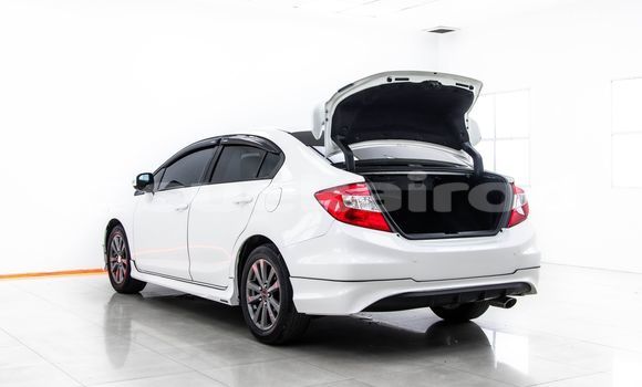 ซื้อ รถมือสอง Honda Civic ขาว รถยนต์ ใน %{เมือง} ใน กรุงเทพมหานคร ซื้อ รถมือสอง Honda Civic ขาว รถยนต์ ใน %{เมือง} ใน กรุงเทพมหานคร