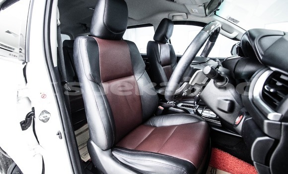 ซื้อ รถมือสอง Toyota Fortuner ขาว รถยนต์ ใน %{เมือง} ใน กรุงเทพมหานคร ซื้อ รถมือสอง Toyota Fortuner ขาว รถยนต์ ใน %{เมือง} ใน กรุงเทพมหานคร