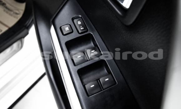 ซื้อ รถมือสอง Mitsubishi Pajero Sport ขาว รถยนต์ ใน %{เมือง} ใน กรุงเทพมหานคร ซื้อ รถมือสอง Mitsubishi Pajero Sport ขาว รถยนต์ ใน %{เมือง} ใน กรุงเทพมหานคร