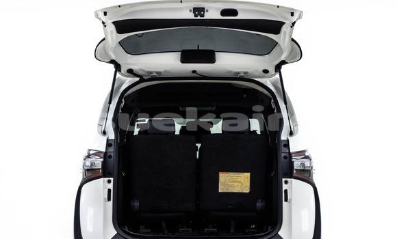 Buy Used Toyota Sienta White Car in Bangkok in Bangkok Buy Used Toyota Sienta White Car in Bangkok in Bangkok