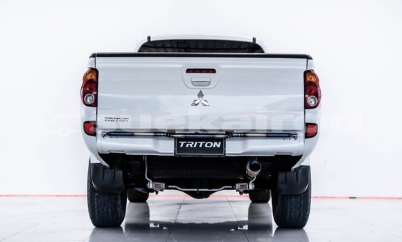 Buy Used Mitsubishi Triton White Car in Bangkok in Bangkok Buy Used Mitsubishi Triton White Car in Bangkok in Bangkok