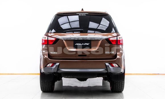 Buy Used Isuzu MU-X Brown Car in Bangkok in Bangkok Buy Used Isuzu MU-X Brown Car in Bangkok in Bangkok