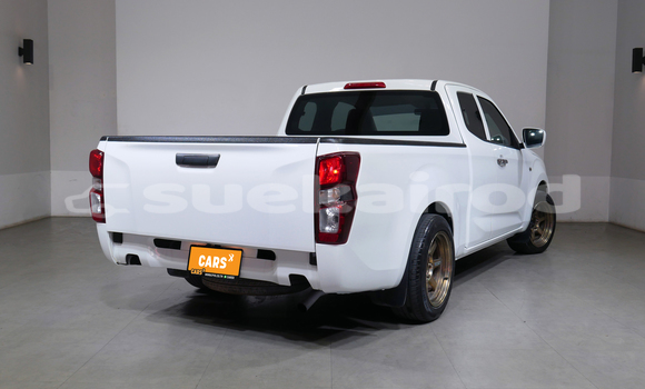 ซื้อ รถมือสอง Isuzu D-Max ขาว รถยนต์ ใน %{เมือง} ใน กรุงเทพมหานคร ซื้อ รถมือสอง Isuzu D-Max ขาว รถยนต์ ใน %{เมือง} ใน กรุงเทพมหานคร