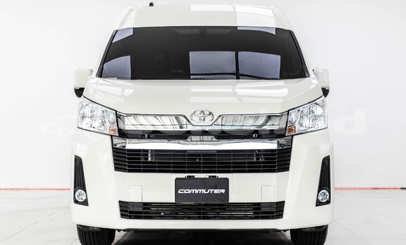 Buy Used Toyota Commuter White Car in Bangkok in Bangkok