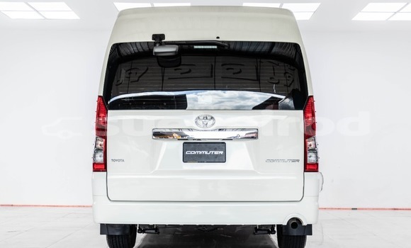 Buy Used Toyota Commuter White Car in Bangkok in Bangkok Buy Used Toyota Commuter White Car in Bangkok in Bangkok