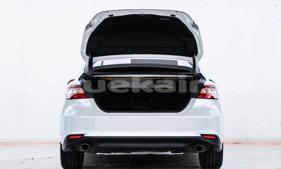 Buy Used Toyota Camry White Car in Bangkok in Bangkok Buy Used Toyota Camry White Car in Bangkok in Bangkok