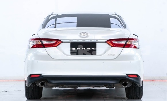 Buy Used Toyota Camry White Car in Bangkok in Bangkok Buy Used Toyota Camry White Car in Bangkok in Bangkok