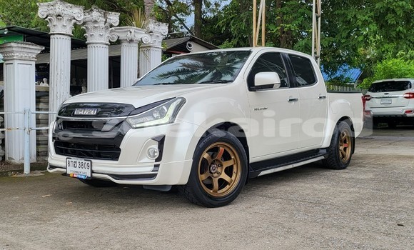 ซื้อ รถมือสอง Isuzu D-max Hi-Lander 4 dr ขาว รถยนต์ ใน %{เมือง} ใน กรุงเทพมหานคร ซื้อ รถมือสอง Isuzu D-max Hi-Lander 4 dr ขาว รถยนต์ ใน %{เมือง} ใน กรุงเทพมหานคร