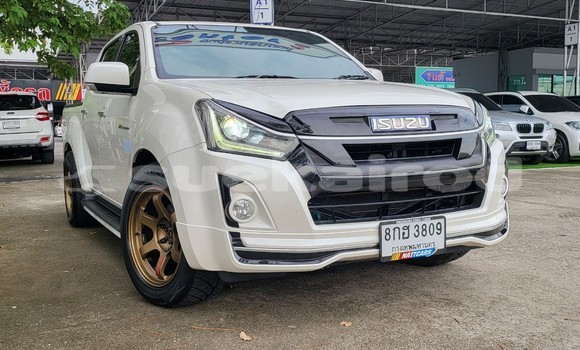 ซื้อ รถมือสอง Isuzu D-max Hi-Lander 4 dr ขาว รถยนต์ ใน %{เมือง} ใน กรุงเทพมหานคร ซื้อ รถมือสอง Isuzu D-max Hi-Lander 4 dr ขาว รถยนต์ ใน %{เมือง} ใน กรุงเทพมหานคร