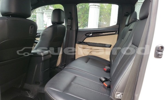 ซื้อ รถมือสอง Isuzu D-max Hi-Lander 4 dr ขาว รถยนต์ ใน %{เมือง} ใน กรุงเทพมหานคร ซื้อ รถมือสอง Isuzu D-max Hi-Lander 4 dr ขาว รถยนต์ ใน %{เมือง} ใน กรุงเทพมหานคร