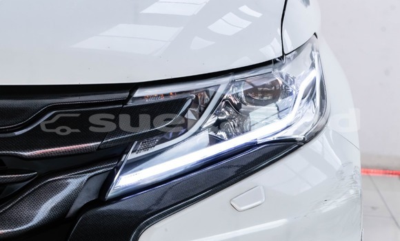 ซื้อ รถมือสอง Mitsubishi Pajero Sport ขาว รถยนต์ ใน %{เมือง} ใน กรุงเทพมหานคร ซื้อ รถมือสอง Mitsubishi Pajero Sport ขาว รถยนต์ ใน %{เมือง} ใน กรุงเทพมหานคร