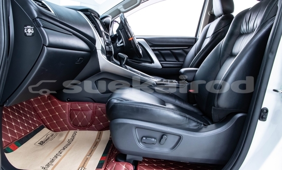 ซื้อ รถมือสอง Mitsubishi Pajero Sport ขาว รถยนต์ ใน %{เมือง} ใน กรุงเทพมหานคร ซื้อ รถมือสอง Mitsubishi Pajero Sport ขาว รถยนต์ ใน %{เมือง} ใน กรุงเทพมหานคร
