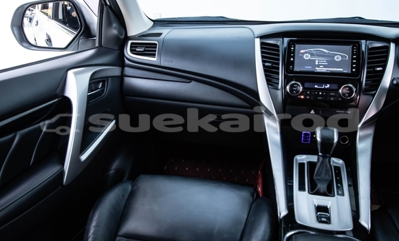 ซื้อ รถมือสอง Mitsubishi Pajero Sport ขาว รถยนต์ ใน %{เมือง} ใน กรุงเทพมหานคร ซื้อ รถมือสอง Mitsubishi Pajero Sport ขาว รถยนต์ ใน %{เมือง} ใน กรุงเทพมหานคร
