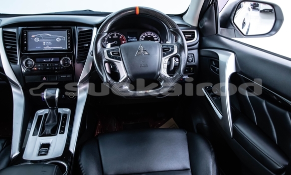 ซื้อ รถมือสอง Mitsubishi Pajero Sport ขาว รถยนต์ ใน %{เมือง} ใน กรุงเทพมหานคร ซื้อ รถมือสอง Mitsubishi Pajero Sport ขาว รถยนต์ ใน %{เมือง} ใน กรุงเทพมหานคร