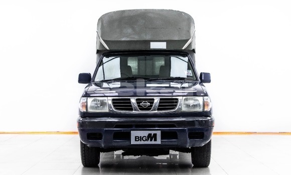 Buy Used Nissan Navara (Frontier) Blue Car in Bangkok in Bangkok
