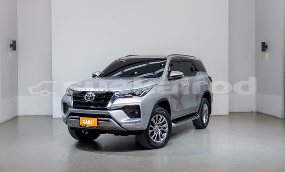 ซื้อ รถมือสอง Toyota Fortuner สีน้ำเงิน รถยนต์ ใน %{เมือง} ใน กรุงเทพมหานคร ซื้อ รถมือสอง Toyota Fortuner สีน้ำเงิน รถยนต์ ใน %{เมือง} ใน กรุงเทพมหานคร