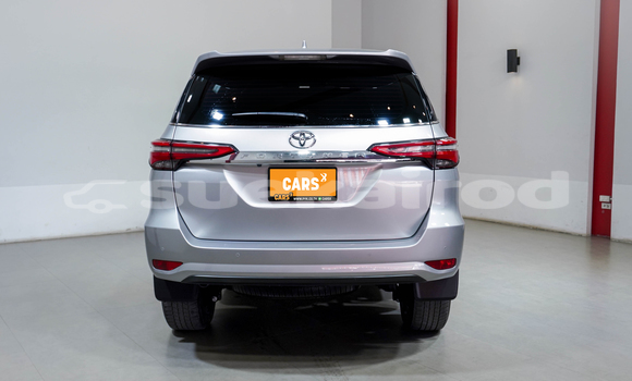ซื้อ รถมือสอง Toyota Fortuner สีน้ำเงิน รถยนต์ ใน %{เมือง} ใน กรุงเทพมหานคร ซื้อ รถมือสอง Toyota Fortuner สีน้ำเงิน รถยนต์ ใน %{เมือง} ใน กรุงเทพมหานคร
