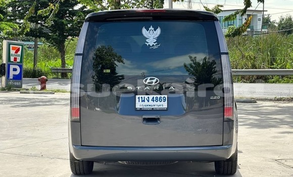 Buy Used Hyundai Grand Starex Black Car in Bangkok in Bangkok Buy Used Hyundai Grand Starex Black Car in Bangkok in Bangkok