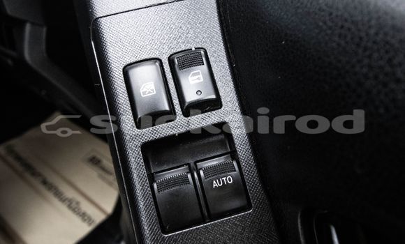 Buy Used Isuzu D-Max White Car in Bangkok in Bangkok Buy Used Isuzu D-Max White Car in Bangkok in Bangkok