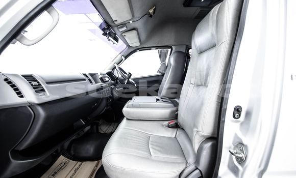 Buy Used Toyota Commuter Other Car in Bangkok in Bangkok Buy Used Toyota Commuter Other Car in Bangkok in Bangkok