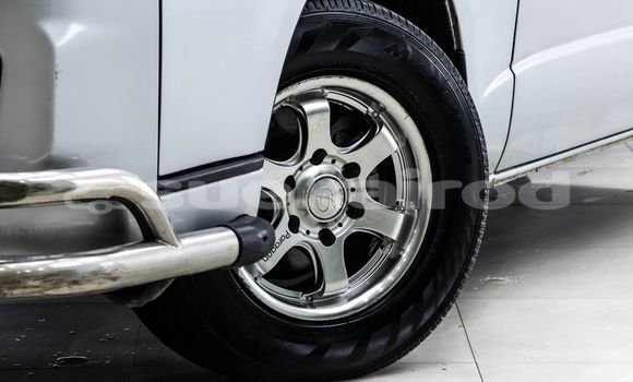 Buy Used Toyota Commuter Other Car in Bangkok in Bangkok Buy Used Toyota Commuter Other Car in Bangkok in Bangkok