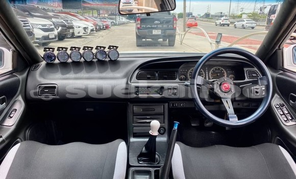 Buy Used Nissan Cefiro White Car in Bangkok in Bangkok Buy Used Nissan Cefiro White Car in Bangkok in Bangkok