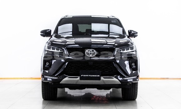 ซื้อ รถมือสอง Toyota Fortuner สีดำ รถยนต์ ใน %{เมือง} ใน กรุงเทพมหานคร