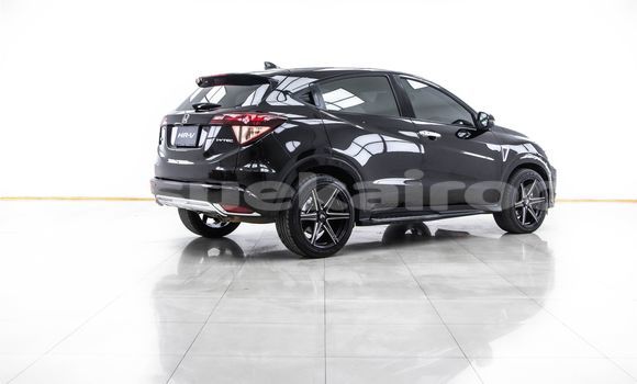 ซื้อ รถมือสอง Honda HR-V สีดำ รถยนต์ ใน %{เมือง} ใน กรุงเทพมหานคร ซื้อ รถมือสอง Honda HR-V สีดำ รถยนต์ ใน %{เมือง} ใน กรุงเทพมหานคร
