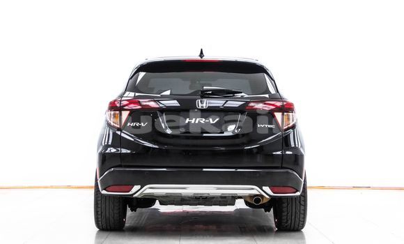 ซื้อ รถมือสอง Honda HR-V สีดำ รถยนต์ ใน %{เมือง} ใน กรุงเทพมหานคร ซื้อ รถมือสอง Honda HR-V สีดำ รถยนต์ ใน %{เมือง} ใน กรุงเทพมหานคร