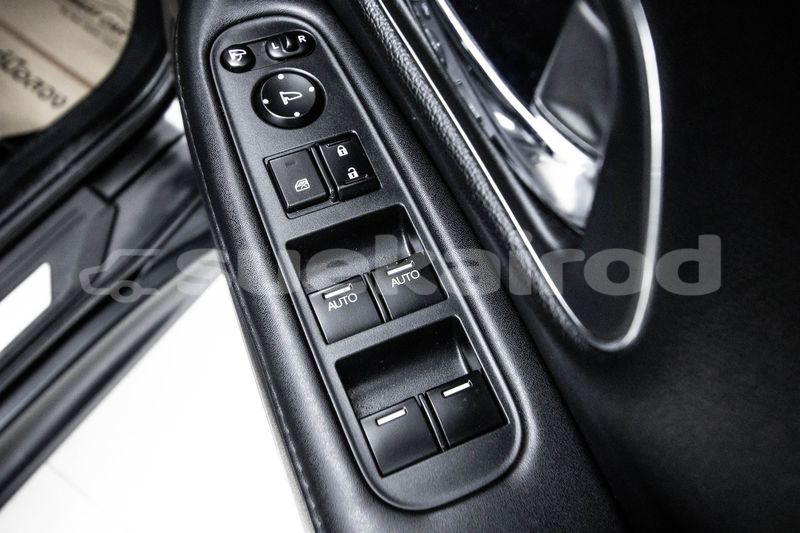 Big with watermark honda hr v bangkok bangkok 67344