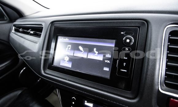 ซื้อ รถมือสอง Honda HR-V สีดำ รถยนต์ ใน %{เมือง} ใน กรุงเทพมหานคร ซื้อ รถมือสอง Honda HR-V สีดำ รถยนต์ ใน %{เมือง} ใน กรุงเทพมหานคร