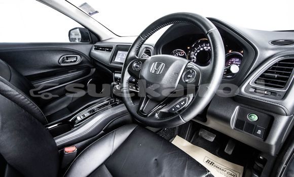 ซื้อ รถมือสอง Honda HR-V สีดำ รถยนต์ ใน %{เมือง} ใน กรุงเทพมหานคร ซื้อ รถมือสอง Honda HR-V สีดำ รถยนต์ ใน %{เมือง} ใน กรุงเทพมหานคร