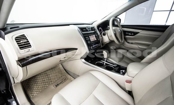 ซื้อ รถมือสอง Nissan Teana สีดำ รถยนต์ ใน %{เมือง} ใน กรุงเทพมหานคร ซื้อ รถมือสอง Nissan Teana สีดำ รถยนต์ ใน %{เมือง} ใน กรุงเทพมหานคร